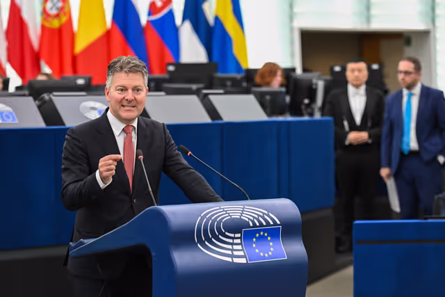Fotografie 46: EP Plenary Session - Single Market: how to move from an incomplete single market to one market for one Europe
