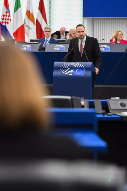 Fotografie 33: EP Plenary Session - Single Market: how to move from an incomplete single market to one market for one Europe