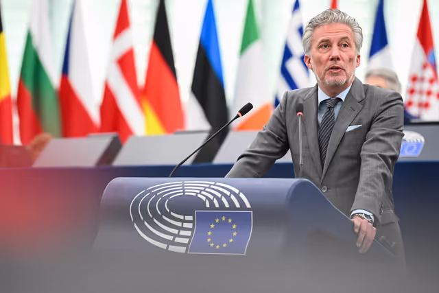Fotografie 25: EP Plenary Session - Single Market: how to move from an incomplete single market to one market for one Europe