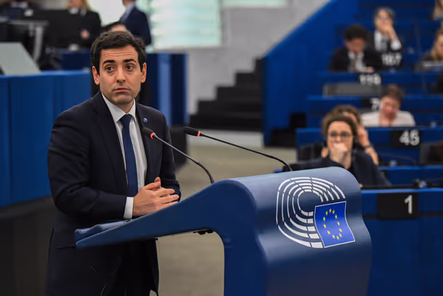 Fotografie 3: EP Plenary Session - Single Market: how to move from an incomplete single market to one market for one Europe
