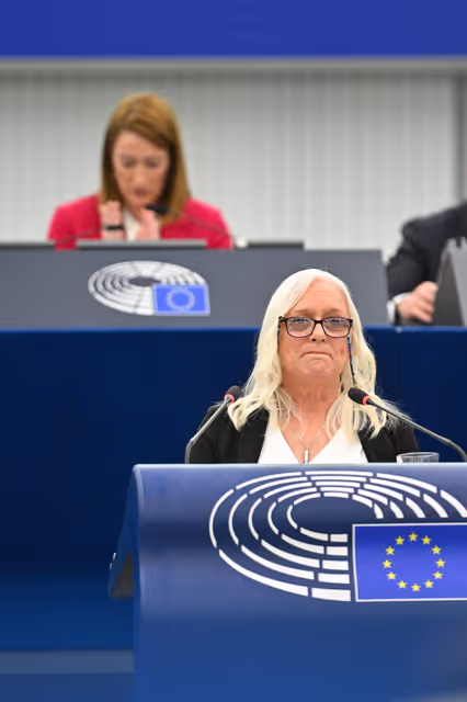 Zdjęcie 36: EP Plenary Session - International Women's Day Celebration