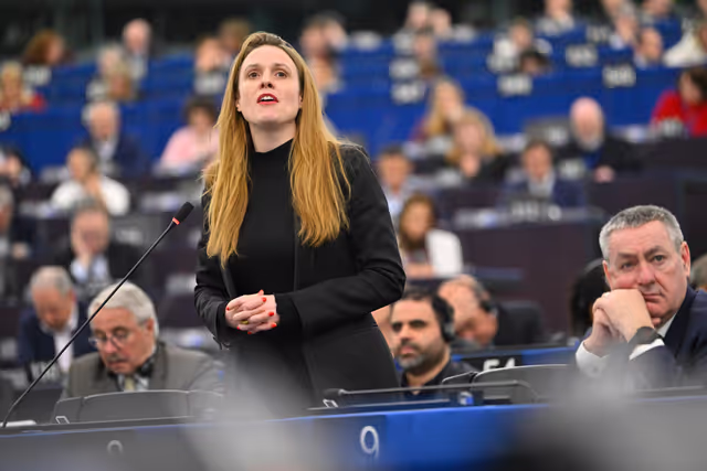 Zdjęcie 14: EP Plenary Session - International Women's Day Celebration