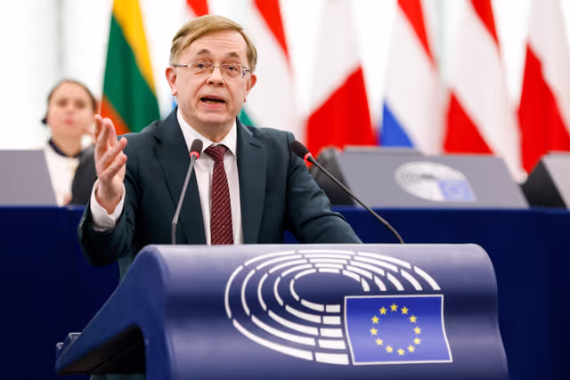 EP Plenary Session - Joint debate - Defence