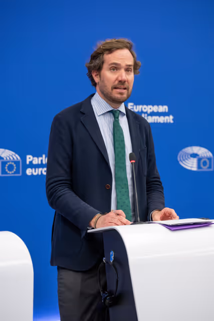 Fotografia 13: Press conference on the report on the housing crisis in the EU with the aim of proposing solutions for decent, sustainable and affordable housing