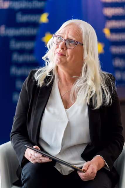 Fotagrafa 4: Roberta METSOLA, EP President meets with Jackie FOX, Coco's Law campaigner