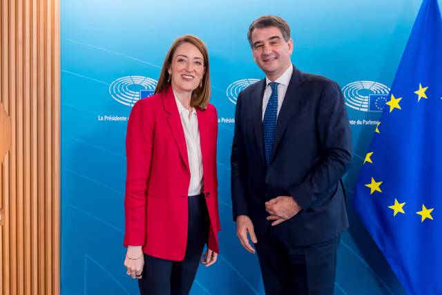 Roberta METSOLA, EP President meets with Raffaele FITTO, Executive Vice-President of the European Commission for Cohesion and Reform