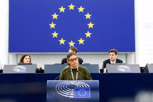 Zdjęcie 43: EP Plenary Session - Child sexual abuse online: protect children, not perpetrators