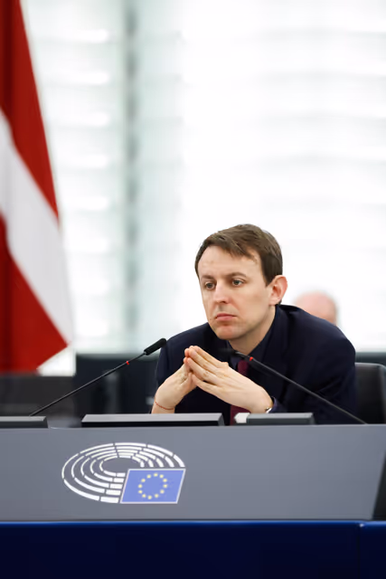 Zdjęcie 34: EP Plenary Session - Child sexual abuse online: protect children, not perpetrators