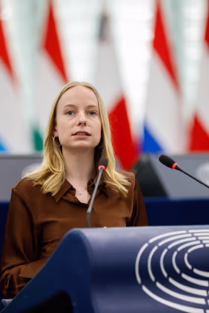 Zdjęcie 9: EP Plenary Session - Child sexual abuse online: protect children, not perpetrators
