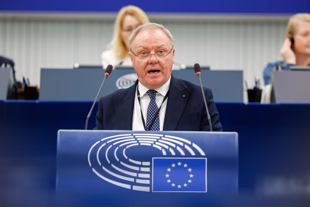 EP Plenary Session - Child sexual abuse online: protect children, not perpetrators