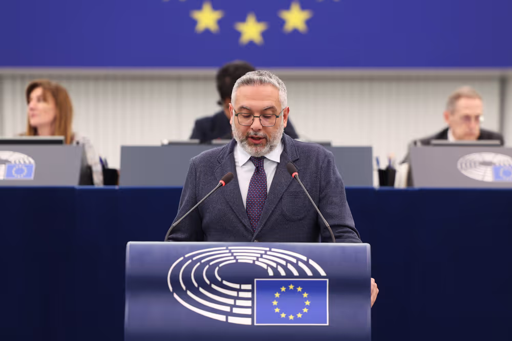 EP Plenary Session - Package travel and linked travel arrangements