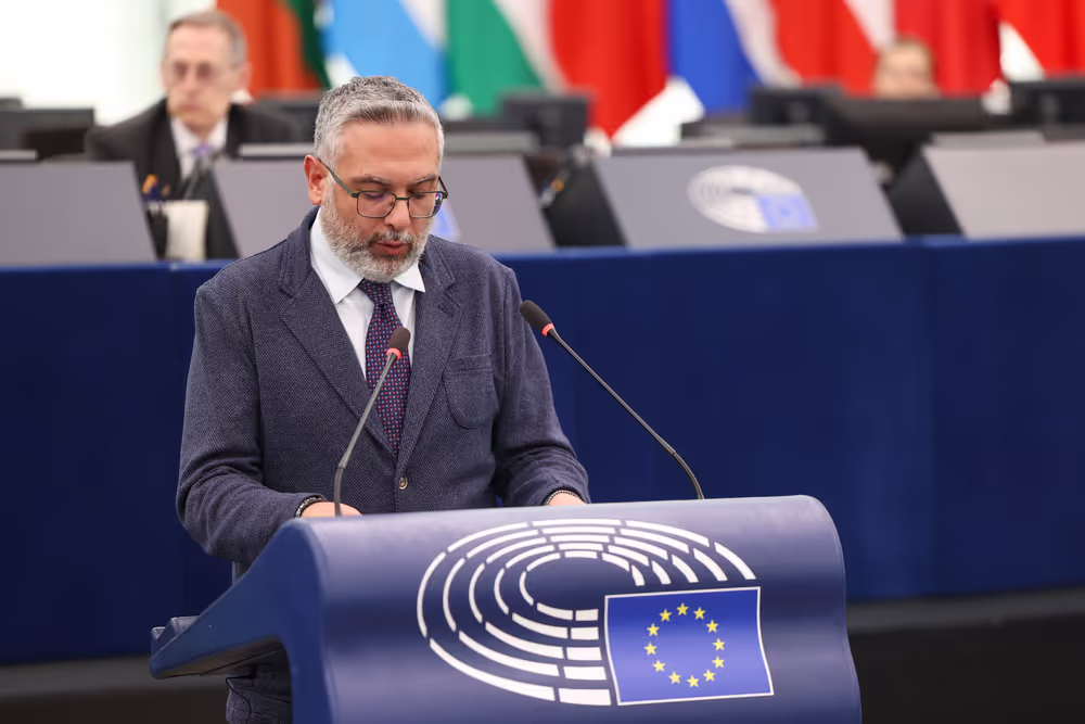 EP Plenary Session - Package travel and linked travel arrangements