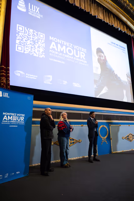 Fotografi 25: LUX Audience Award  - Screening of the movie ' Love Me Tender '