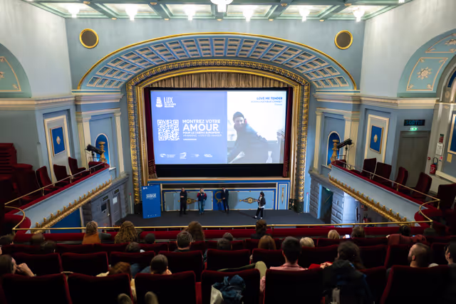 Fotografi 7: LUX Audience Award  - Screening of the movie ' Love Me Tender '
