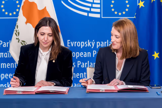 LEX signing ceremony in presence of Roberta METSOLA, EP President and Marilena RAOUNA, Deputy Minister for European Affairs, on behalf of the Cyprus Presidency