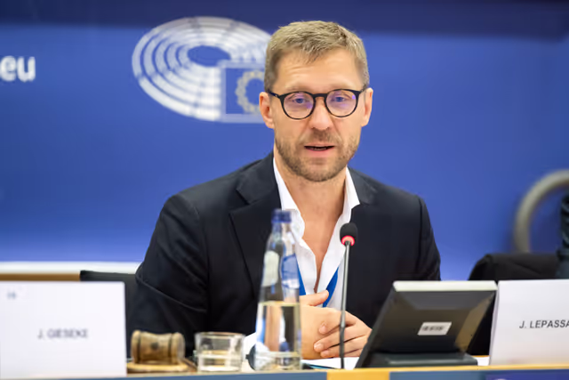 Photo 19 : TRAN - Public hearing on Sovereignty of EU transport infrastructure, assets, and technologies