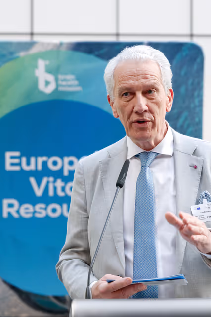 Снимка 19: Opening of the Brain Health event