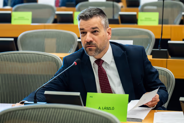 Foto 12: AFCO - Exchange of views with European political foundations