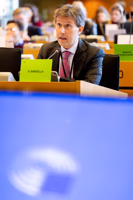 Fotografia 16: SANT ITRE - Presentation by Olivér Várhelyi, Commissioner for Health and Animal Welfare