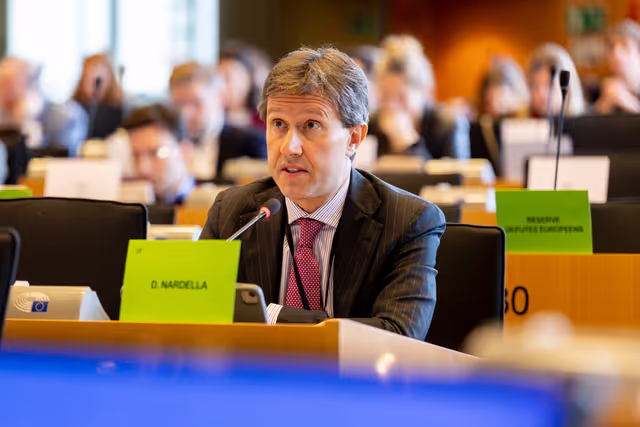 Fotografia 15: SANT ITRE - Presentation by Olivér Várhelyi, Commissioner for Health and Animal Welfare