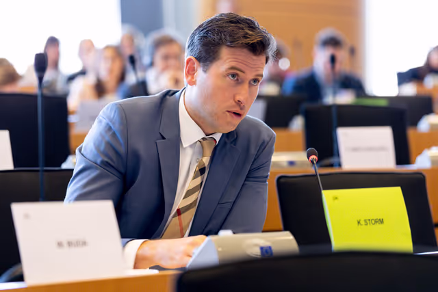 Fotografia 12: SANT ITRE - Presentation by Olivér Várhelyi, Commissioner for Health and Animal Welfare