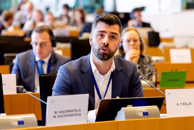 Fotografia 6: SANT ITRE - Presentation by Olivér Várhelyi, Commissioner for Health and Animal Welfare