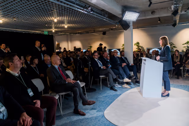 Foto 7: Roberta METSOLA, EP President participates at the Brussels AI Symposium 2026