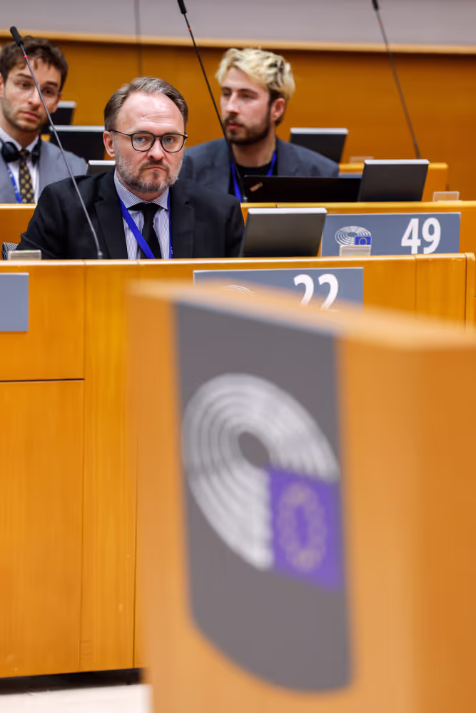 EP Plenary Session - Resumption of session and order of business