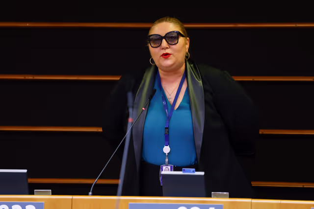 EP Plenary Session - Oral question - Implementation of the Urban Wastewater Treatment Directive (UWWTD) and risks to the security of supply of medicines