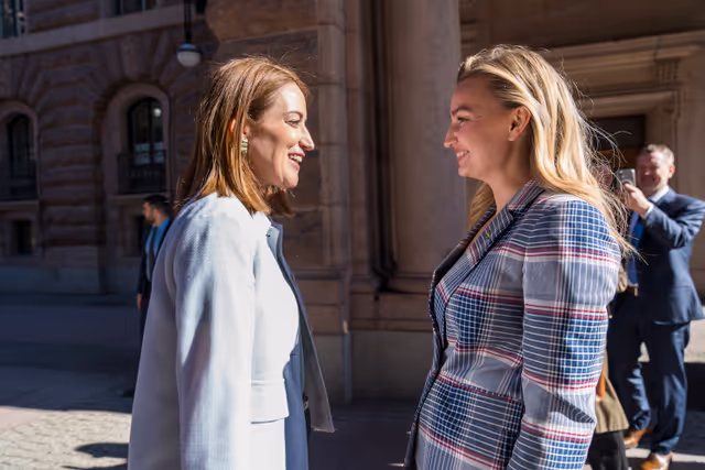 Valokuva 2: Official visit by Roberta METSOLA, EP President to Stockholm (Sweden) - Meeting with Ebba BUSCH,.Minister for Energy, Business and Industry and Deputy Prime Minister