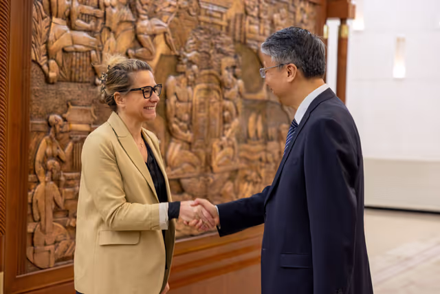 Zdjęcie 17: IMCO Delegation to China - Day 1, Beijing