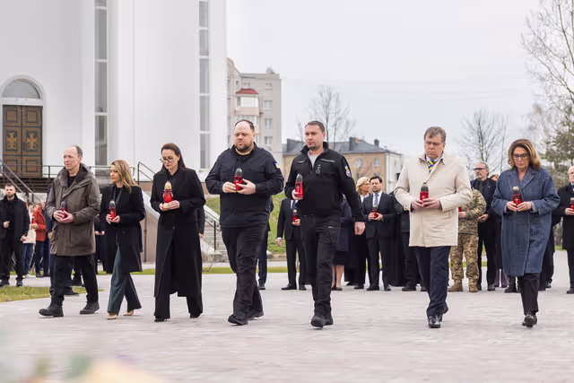 Fotografie 31: Ceremony commemorating the fourth anniversary of the liberation in Bucha (Ukraine) and Bucha Summit