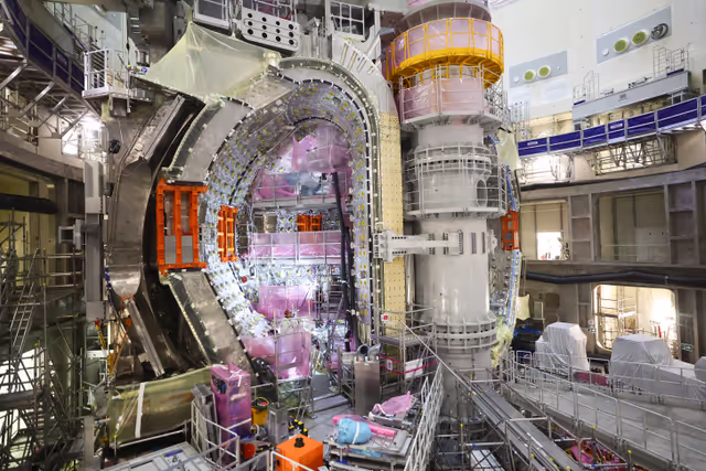 Foto 9: ITRE delegation to Marseille and Cadarache