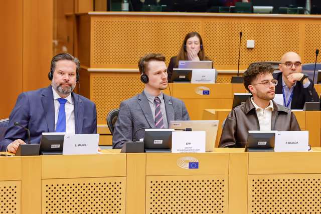 Fotagrafa 6: ECON ENVI LIBE - Trilogue on Simplification Measures