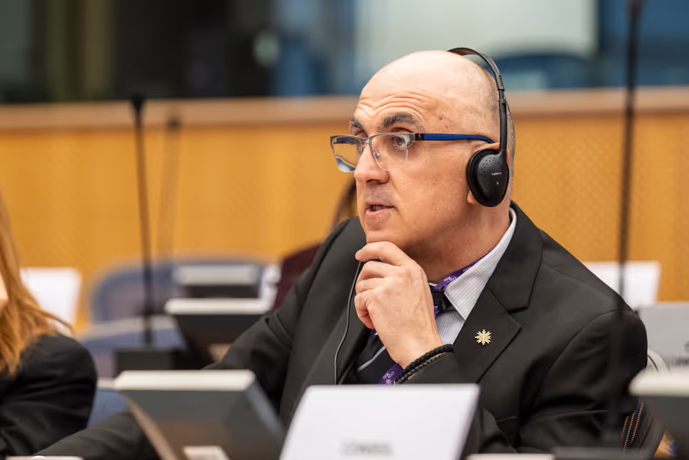 ECON LIBE -  Kick-off Trilogue on Directive Omnibus