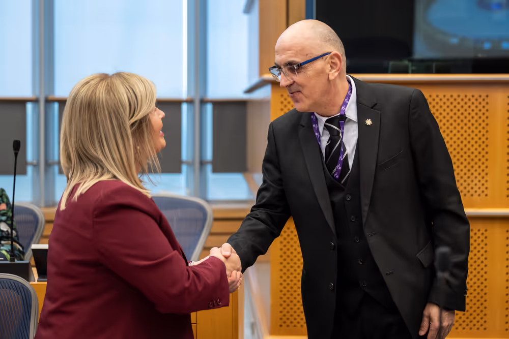 ECON LIBE -  Kick-off Trilogue on Directive Omnibus
