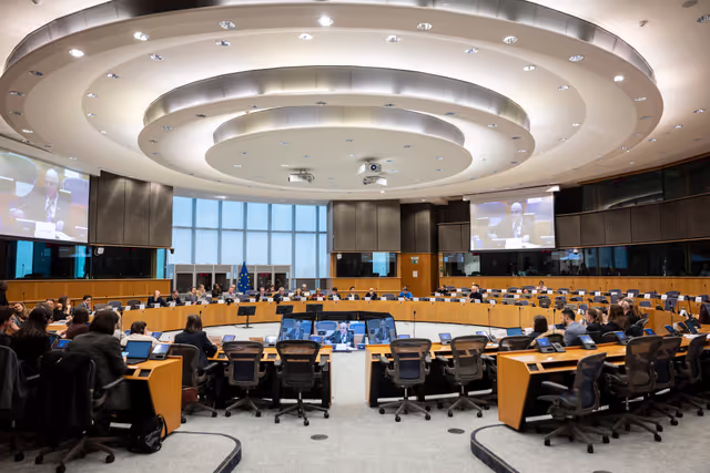 ECON LIBE -  Kick-off Trilogue on Directive Omnibus