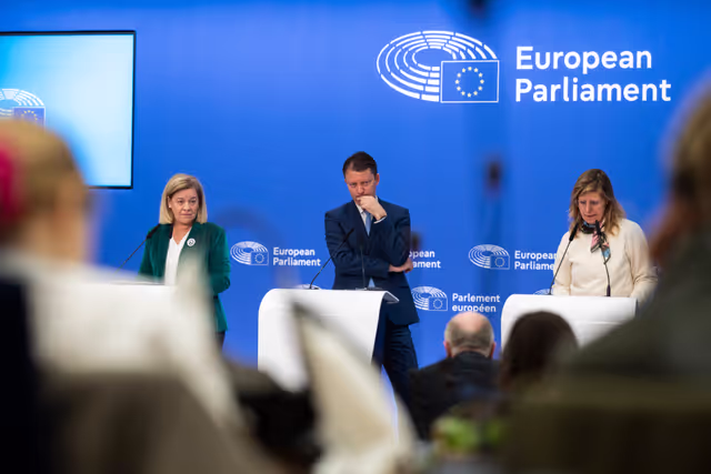 Fotografi 6: Press conference on the MFF: Ahead of the committee vote on Parliament's negotiating position