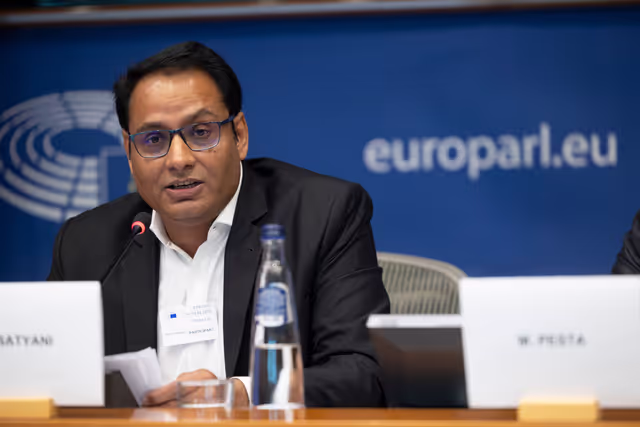 Photo 16: DROI Committee - Public Hearing on Caste discrimination in South Asia