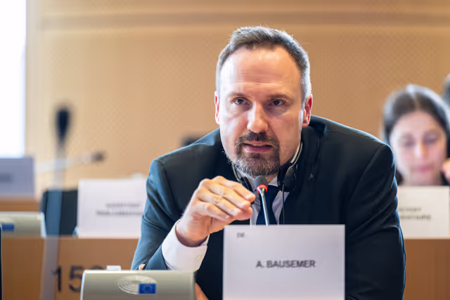 Fotografija 4: IMCO - Exchange of views with Commissioner SEFCOVIC for Trade and Economic Security