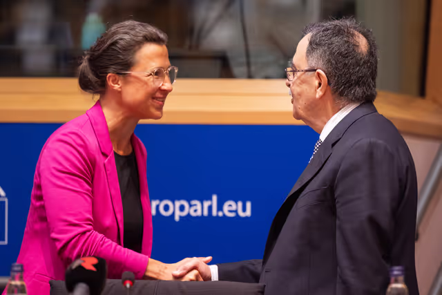 Foto 37: AFET - Exchange of views with people advocating for a free Iran