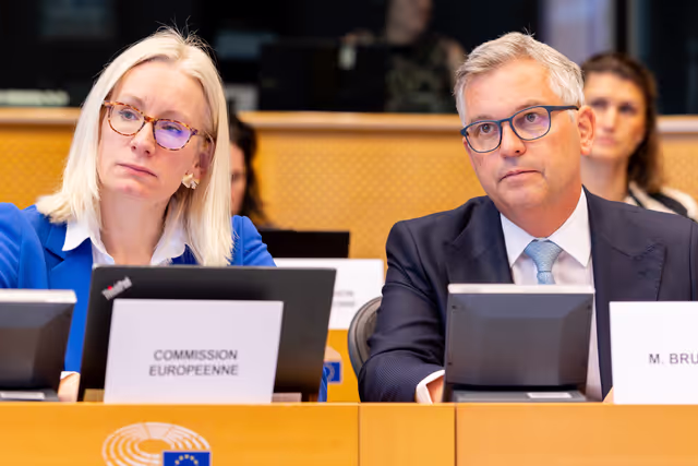 Foto 19: LIBE - Trilogue on the Proposal for a Regulation laying down rules to prevent and combat child sexual abuse (CSAM)