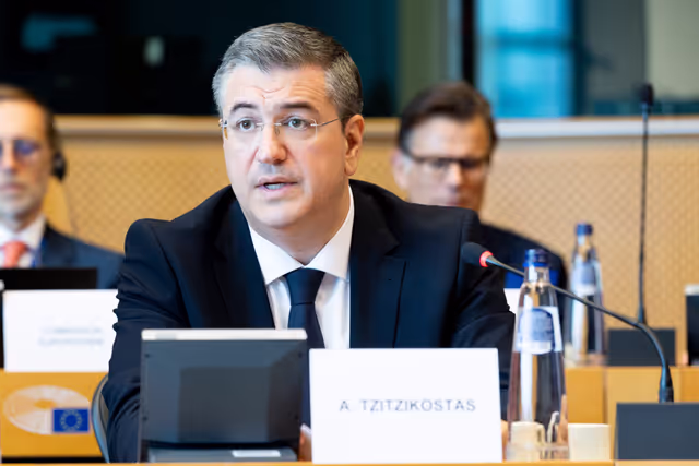 Valokuva 26: Conciliation Committee - Trilogue on Air passenger rights