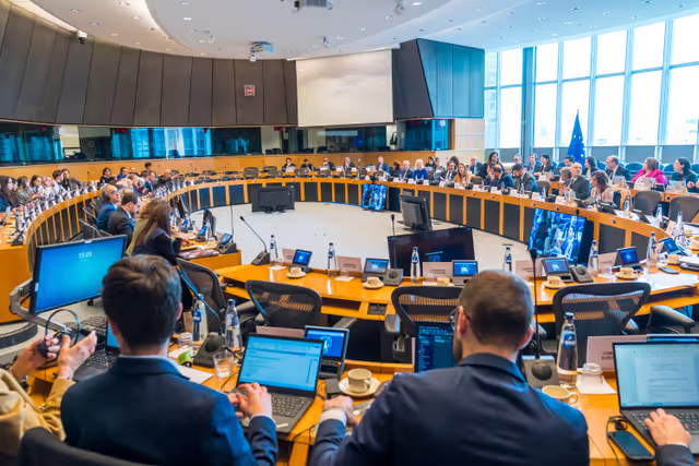 Valokuva 38: Conciliation Committee - Trilogue on Air passenger rights