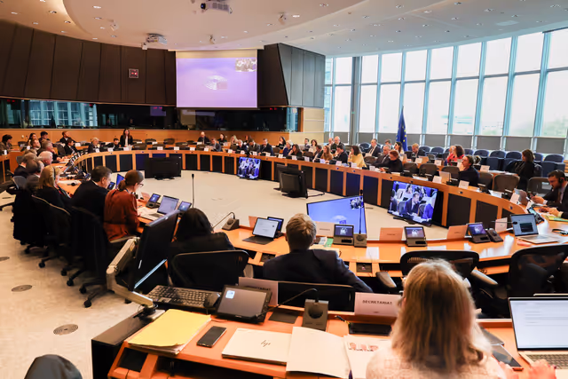 Fotografija 2: EP delegation to the Conciliation Committee meeting on Air passenger rights