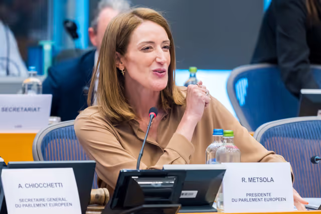 Valokuva 15: Conciliation Committee meeting on Air passenger rights