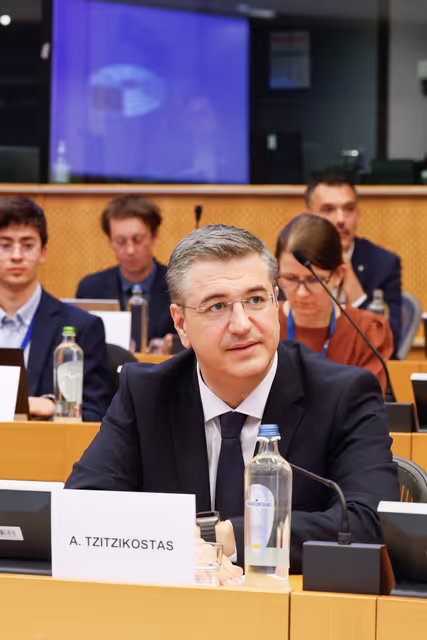 Valokuva 9: Conciliation Committee meeting on Air passenger rights