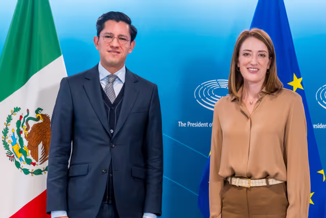 Roberta METSOLA, EP President meets with Roberto VELASCO ALVAREZ, Mexican Minister of Foreign Affairs