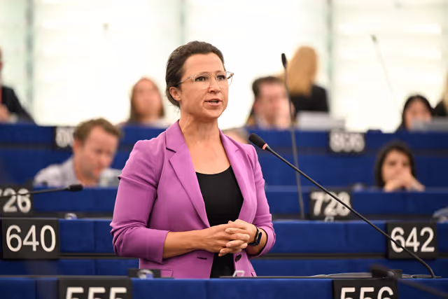Fotografia 6: EP Plenary session - Resumption of session and order of business