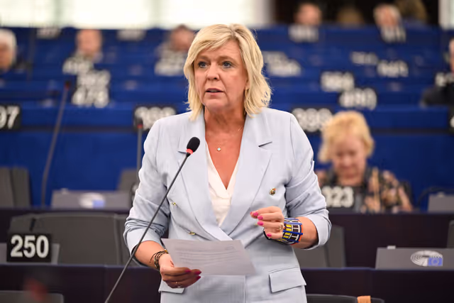 Fotografia 4: EP Plenary session - Resumption of session and order of business
